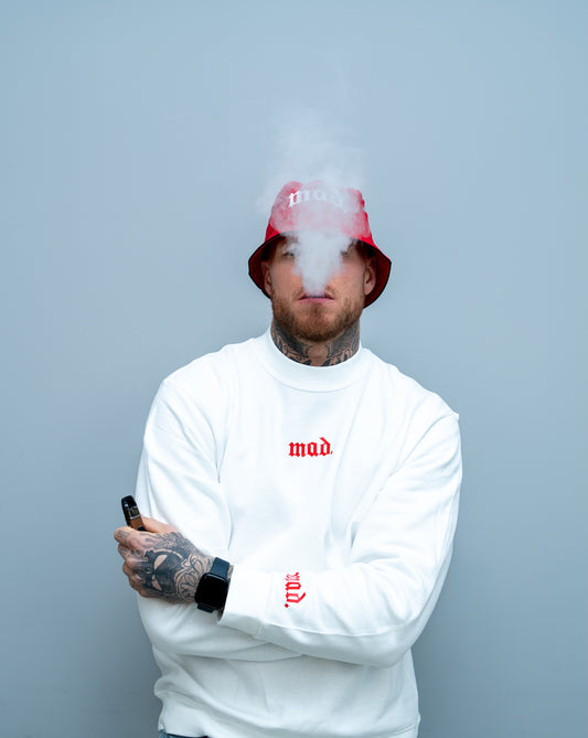 mad. Classic Logo Sweater (weiss)